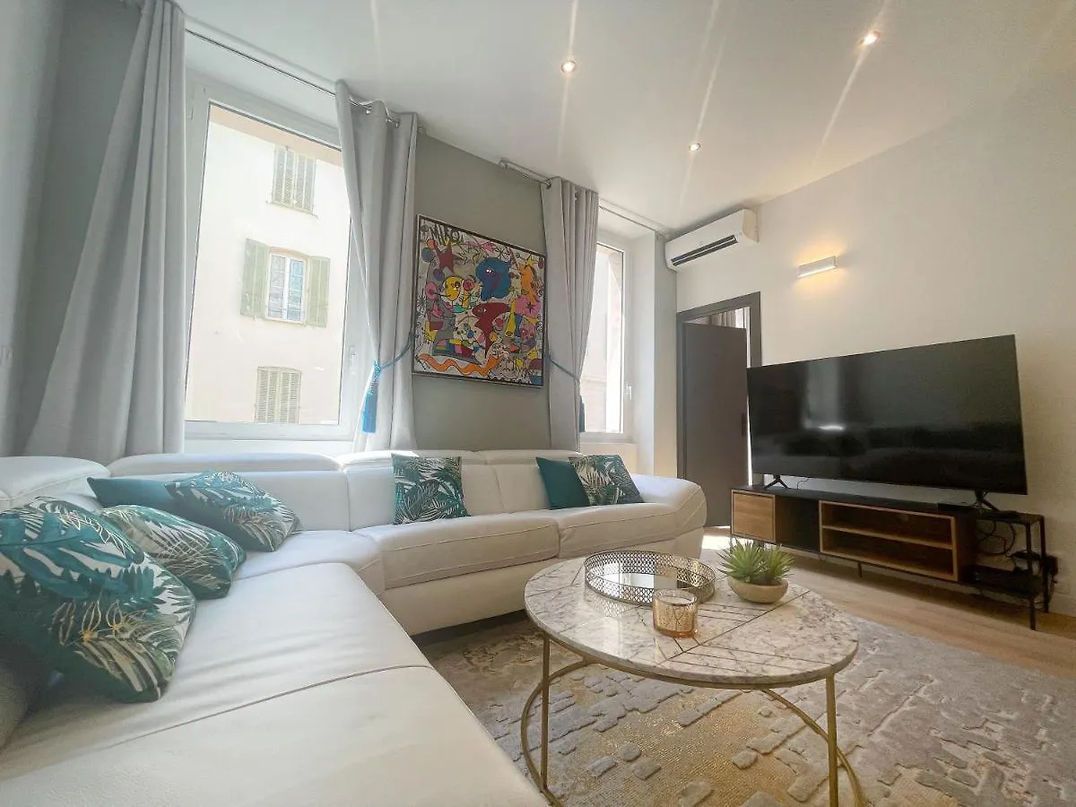 Cannes Luxury Residence Rentals 0*,  France