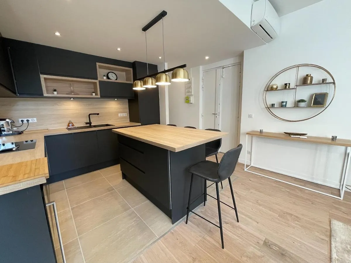 Cannes Luxury Residence Rentals 0*,